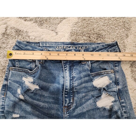 American Eagle Size 10 Curvy Hi Rise Shortie Next Level Stretch Distressed - Picture 8 of 9